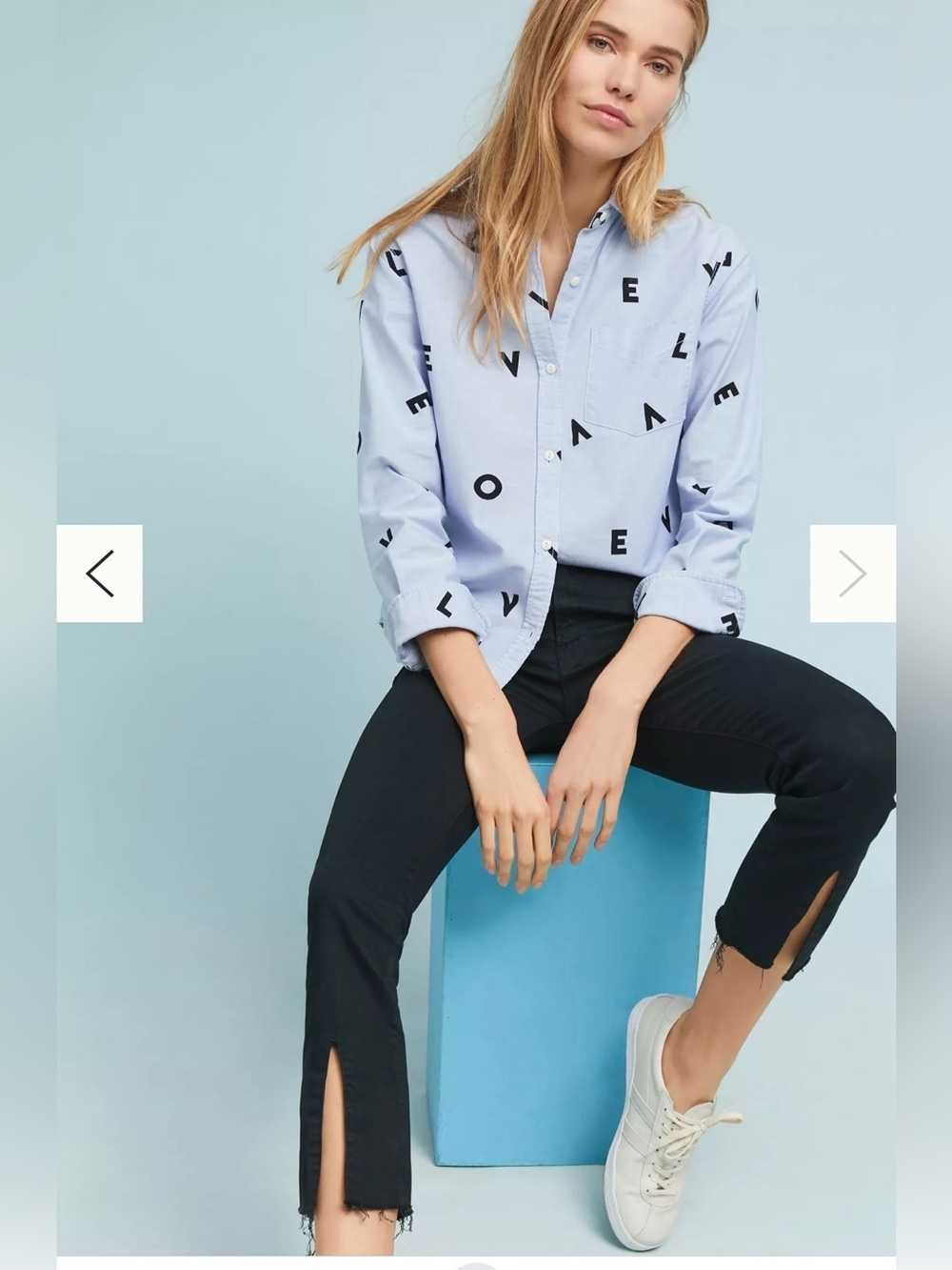 Current/Elliott Light Blue Button-Down Shirt with Black Lettering size: 3